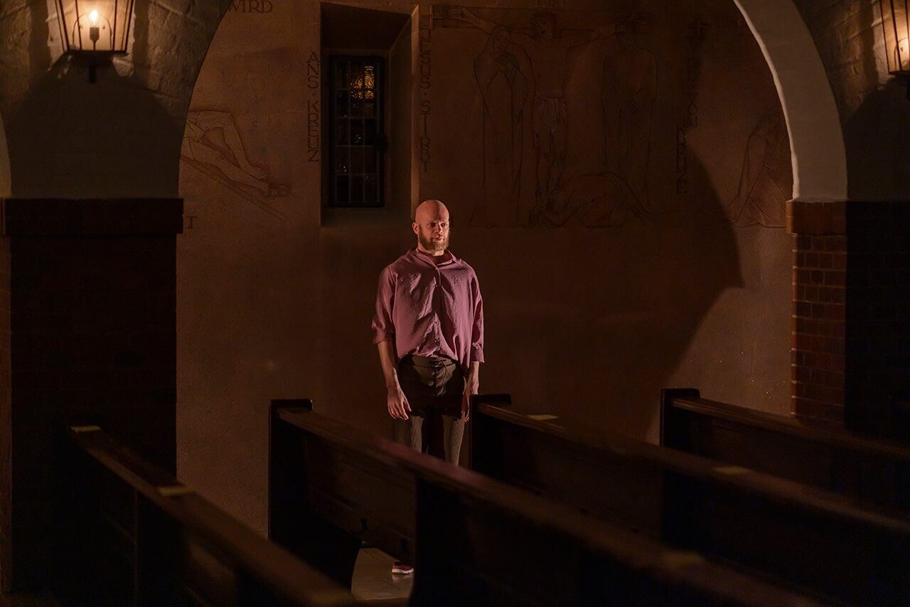 RebeccaMary-Inunsbewegt-03-min