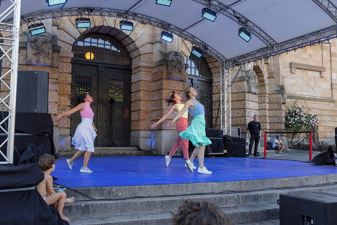 RebeccaMary-Inunsbewegt-241-min