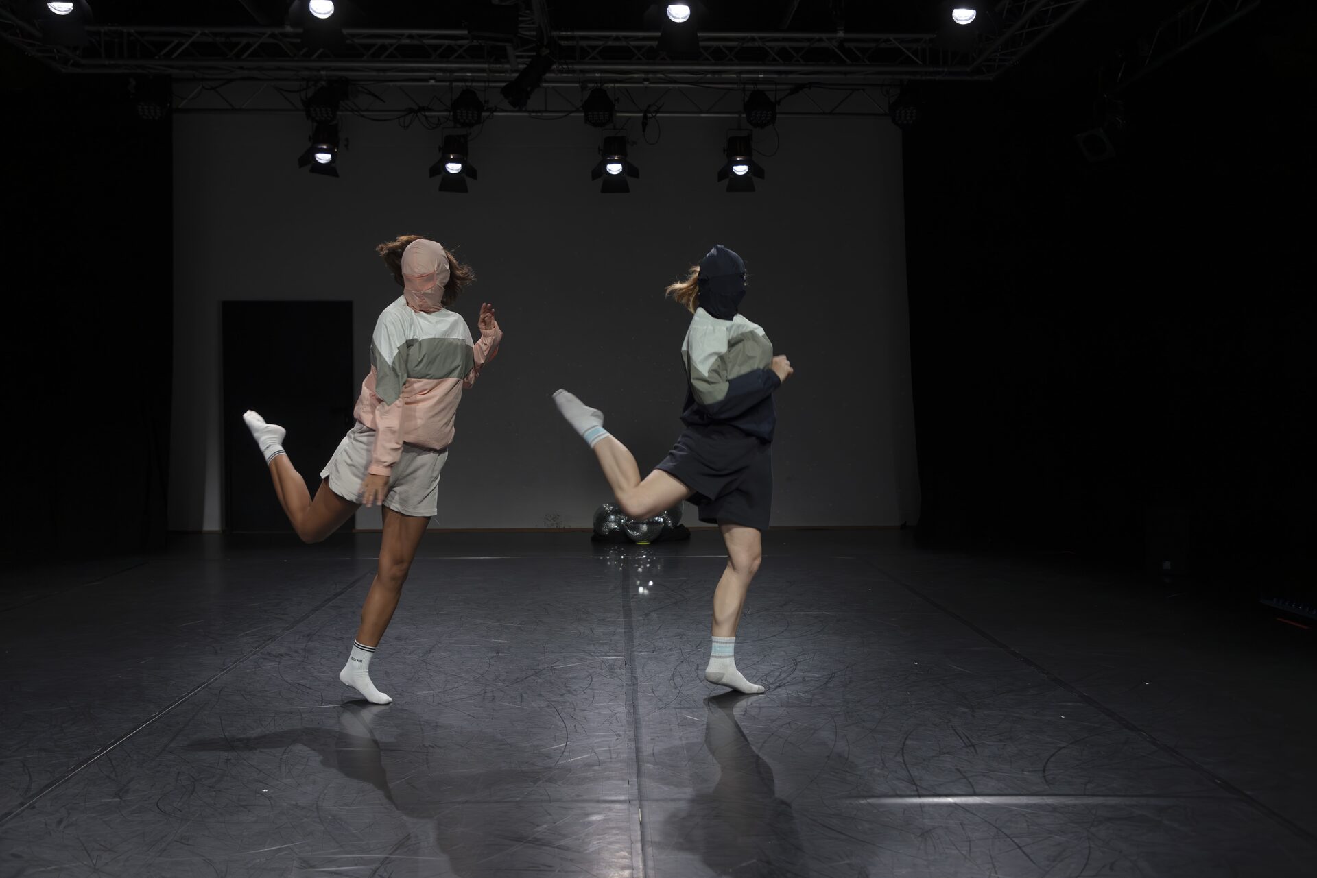 Fragments of One_Rebecca Mary Narum_FotoCredit_Jürgen Gocke 3